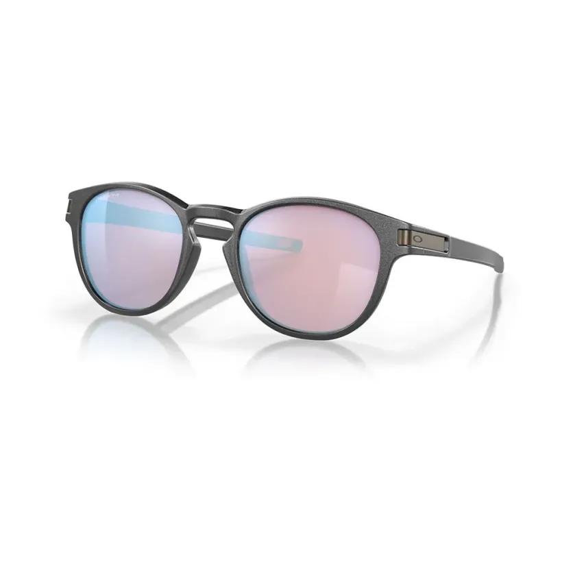 Oakley latch top